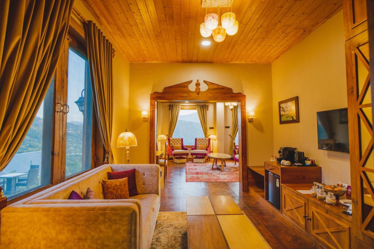 Skyview By Empyrean Hotel Patnitop Exterior photo
